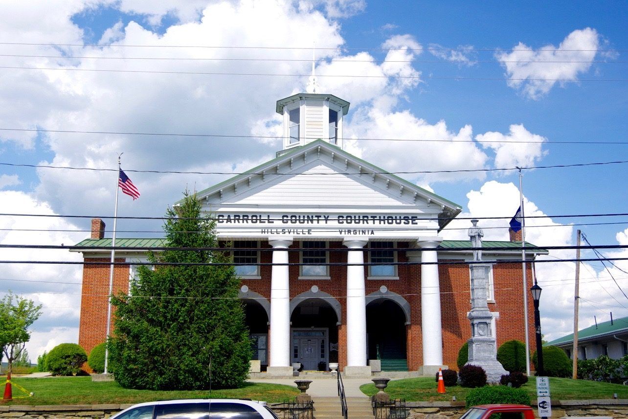 Hillsville-Carroll-County-Courthouse-va